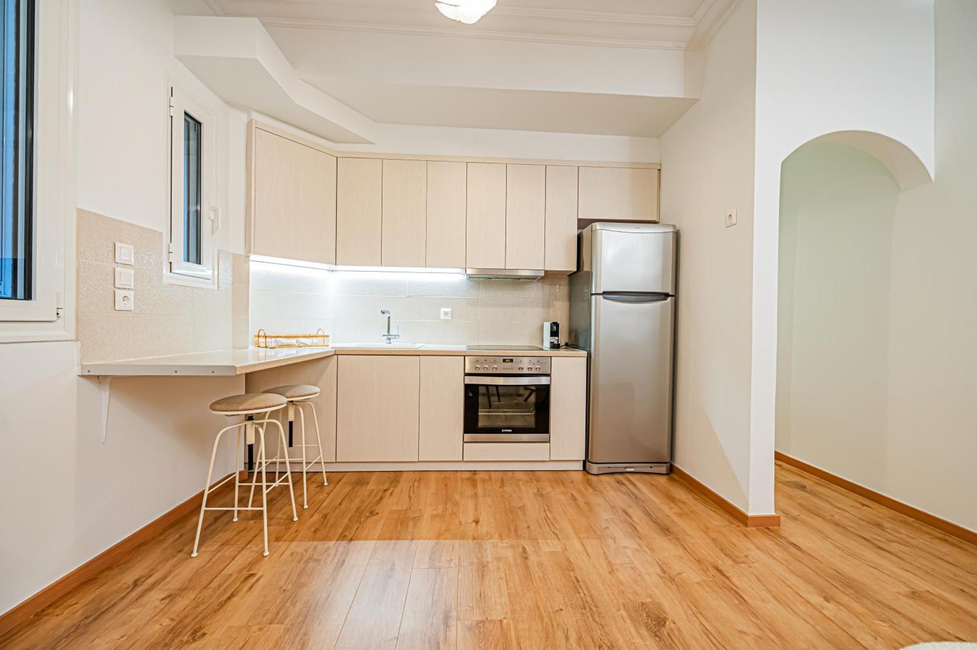 Apartament ιkia Plaka - Timeless Elegance In